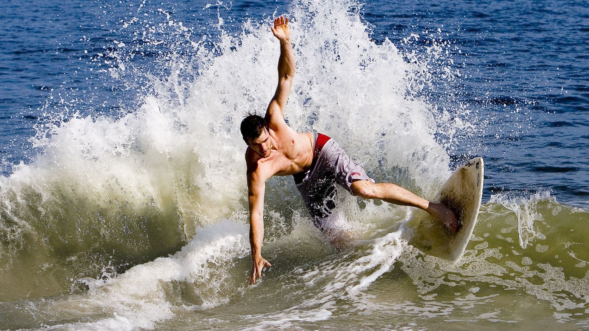 勇士队准备向三连冠发起冲击,勇士队w